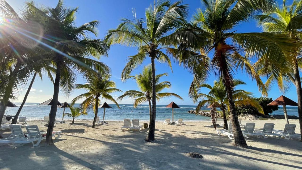 Sur La Plage, Village Vacances Sainte-Anne Εξωτερικό φωτογραφία